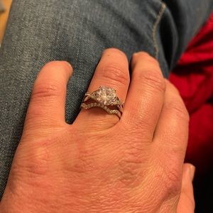 Beautiful Double Ring Set!